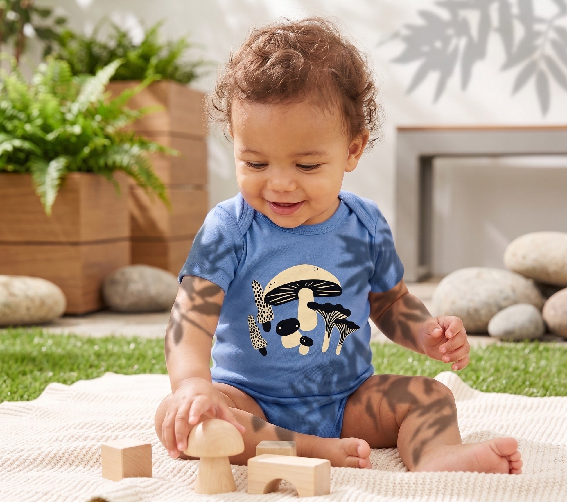 10 Perfect Baby Shower Gifts for Outdoorsy Parents (That They’ll Actually Use)