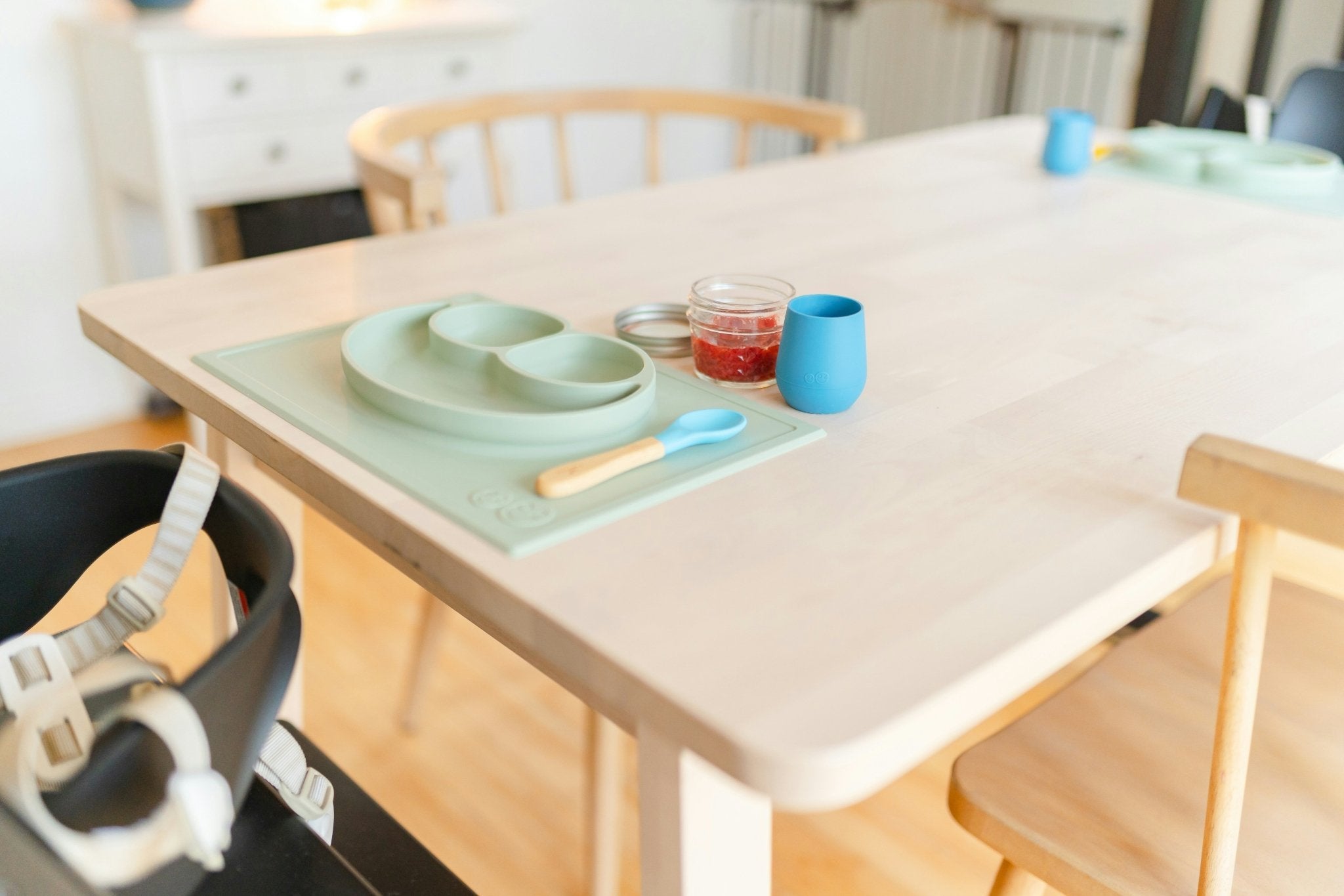 Beyond Purées: Using Books to Start Your Baby on the Journey of Baby-Led Weaning